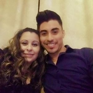 Meet your Posher, Gio